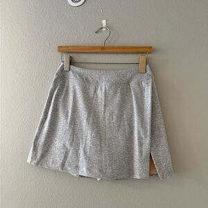 OUTDOOR VOICES - Gray Athletic Skort with Side Slit - Size Small